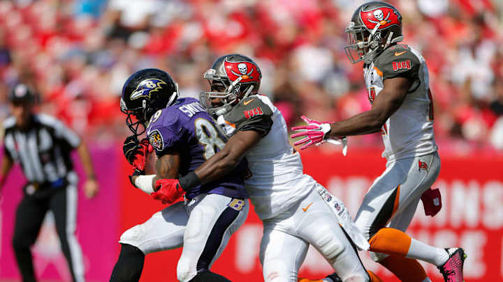 Ravens — Buccaneers Notebook: Calais Campbell Out, Major Issues in Tampa
