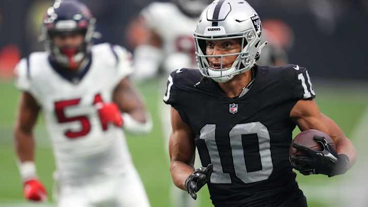 Las Vegas Raiders WR Mack Hollins is a Swiss-Army-Knife