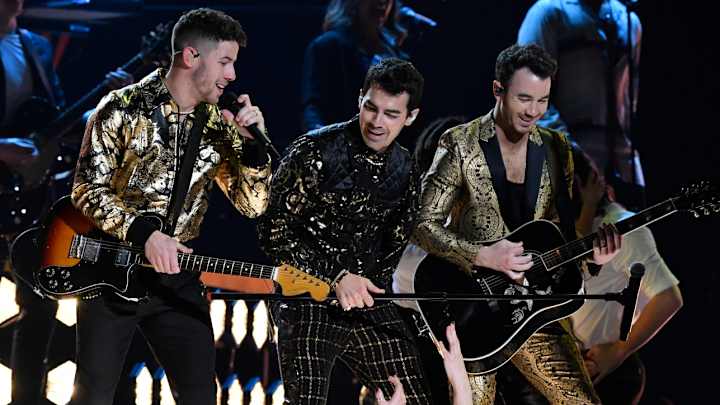 Jonas Brothers Will Be Cowboys’ Halftime Show Performers on Thanksgiving