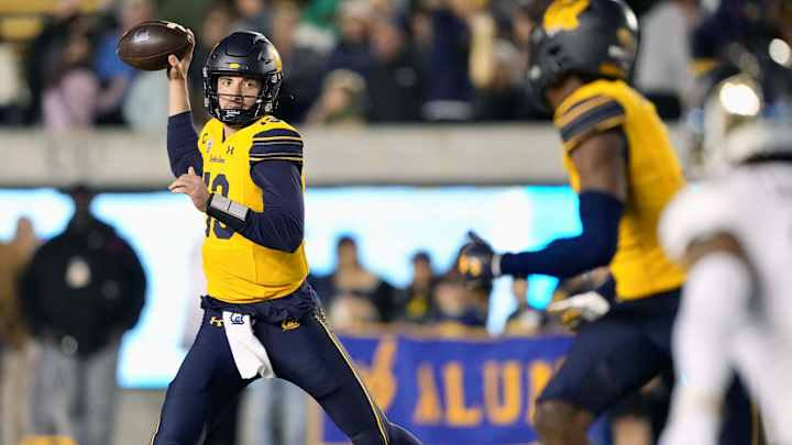 SI Pac-12 Football Power Rankings: Oregon Zooms to the Top; Cal Sinks to 10th