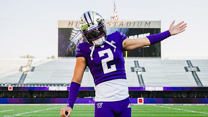 Caminong Pulls Out on Husky QB Commitment