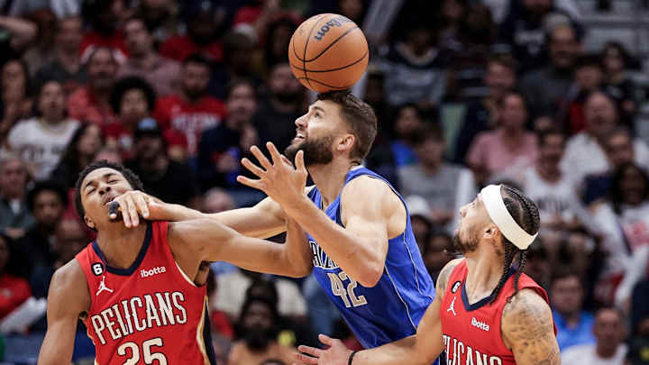 Pelicans' Depth, Teamwork, and Grit Downed Mavericks