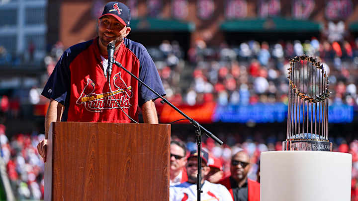Adam Wainwright Will Return to Cardinals in 2023, per Report