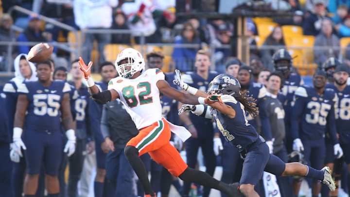 Eagles-Steelers Features Pitt Reunion for Kenny Pickett, Avontae Maddox