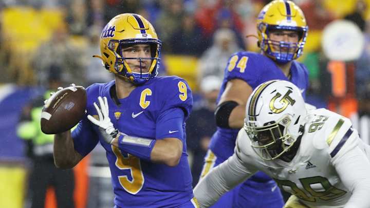 Pitt Coaches Are Handling Kedon Slovis Struggles (Too) Delicately