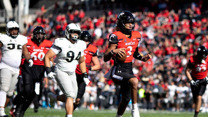 Game Preview: Cincinnati Heads Into Hostile Bounce House For UCF Battle Game Preview: Cincinnati Heads Into Hostile Bounce House For UCF Battle