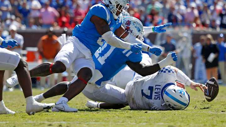 Ole Miss Defensive Players to Watch vs. Texas A&M Ole Miss Defensive Players to Watch vs. Texas A&M