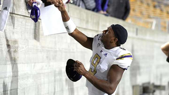 Mock Drafts Not Showing a Lot of Attention to Penix, Other Huskies Mock Drafts Not Showing a Lot of Attention to Penix, Other Huskies