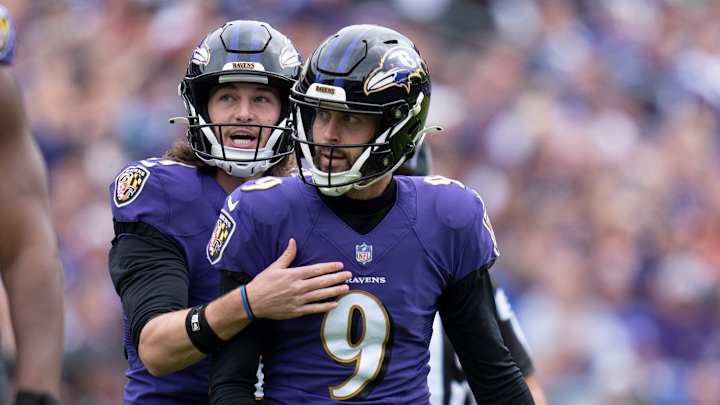 Justin Tucker Trolls Russell Wilson Over Plane High Knees After Win
