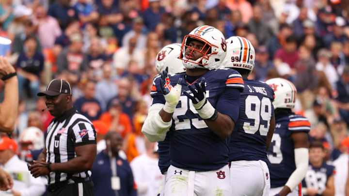 Here are Auburn's defensive PFF grades vs Arkansas Here are Auburn's defensive PFF grades vs Arkansas