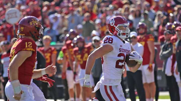 Oklahoma Gets Big Plays from Offense, Defense and Special Teams to Beat Iowa State