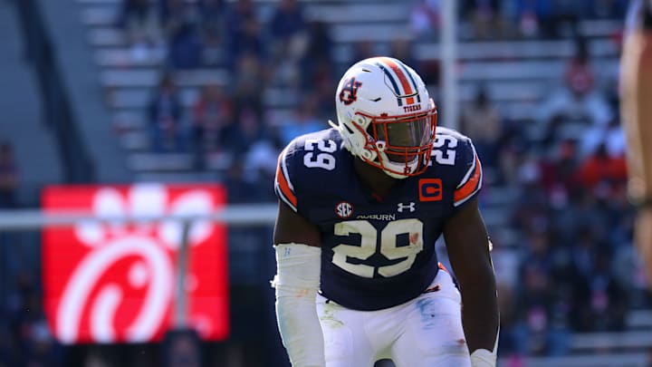 WATCH: Former Auburn EDGE rusher Derick Hall buys his mom a new car