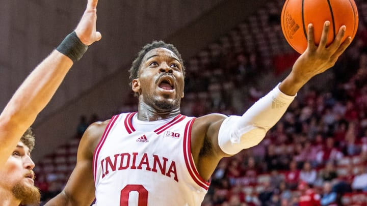 WATCH: Xavier Johnson Scores First Basket of Hoosiers' 2022-23 Season