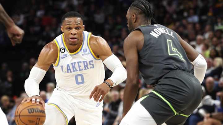 Lakers LeBron James Praises Russell Westbrook for Play Off Bench Lakers LeBron James Praises Russell Westbrook for Play Off Bench