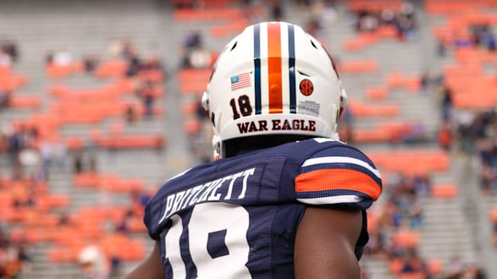 Nehemiah Pritchett "loves" Defensive Coordinator Ron Roberts defense Nehemiah Pritchett "loves" Defensive Coordinator Ron Roberts defense