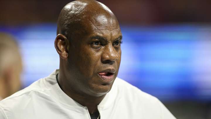 First Half Analysis: Michigan State in a tight battle with rival Wolverines