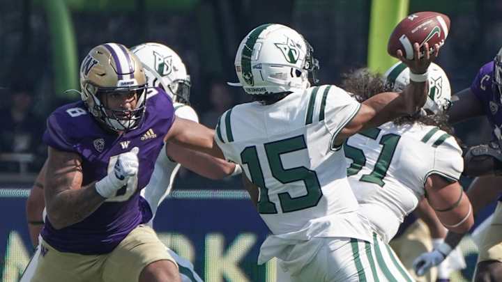 Huskies Go from Owning One Position to Creating 'Edge U' Huskies Go from Owning One Position to Creating 'Edge U'