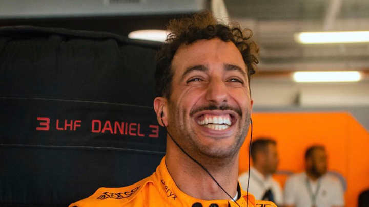 F1 Fans Blown Away By Daniel Ricciardo's Racing During Mexico GP F1 Fans Blown Away By Daniel Ricciardo's Racing During Mexico GP