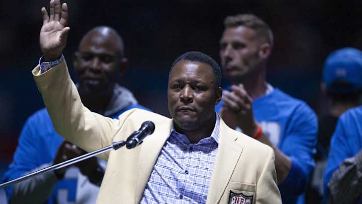 Lions to Honor Barry Sanders With Statue at Ford Field in 2023