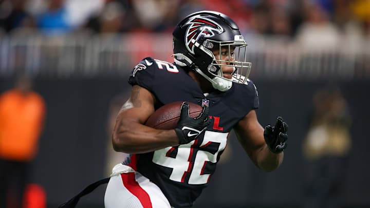 'How The Hell?' Falcons Coach Arthur Smith Shares Caleb Huntley Injury Story