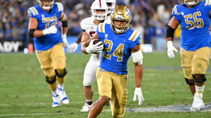 Pac-12 Football Notes: How Will CFP Committee View Oregon?