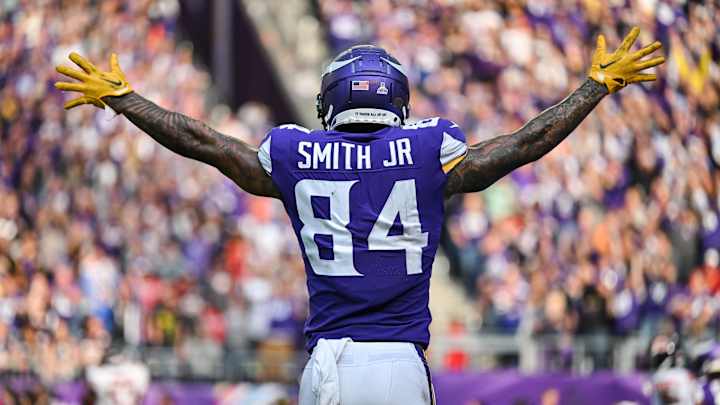 Vikings TE Irv Smith Jr. Expected to Miss Time With High Ankle Sprain Vikings TE Irv Smith Jr. Expected to Miss Time With High Ankle Sprain