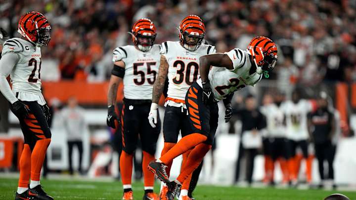 Andrew Whitworth, Richard Sherman Call for Safer NFL Playing Surfaces