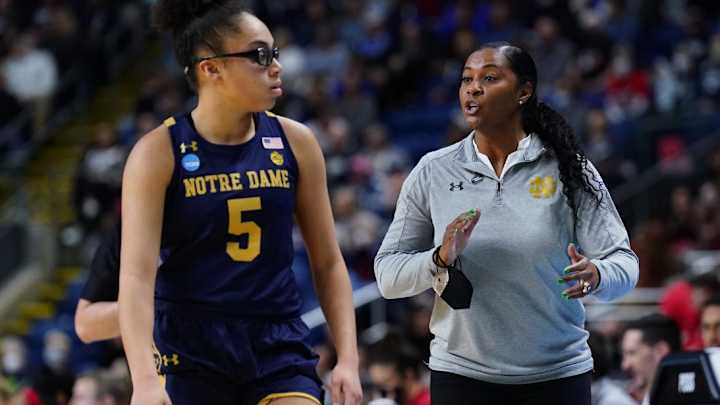Notre Dame Women's Basketball Drops Two Spots To No. 9 In AP Poll