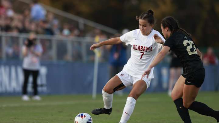Alabama Soccer Advances to SEC Tournament Championship