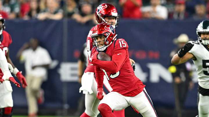 Texans' Chris Moore Posts Second-Best Career Game Against Eagles