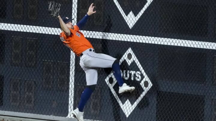 SI:AM | The Astros’ Clutch Gloves