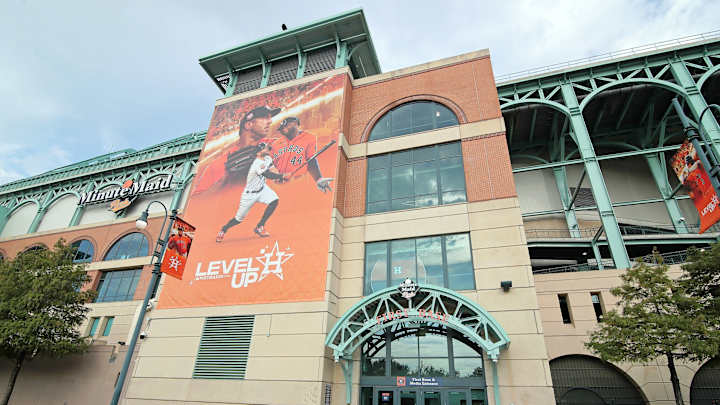 Houston Astros' Dome Will be Closed for World Series Game 6 vs. Phillies Houston Astros' Dome Will be Closed for World Series Game 6 vs. Phillies