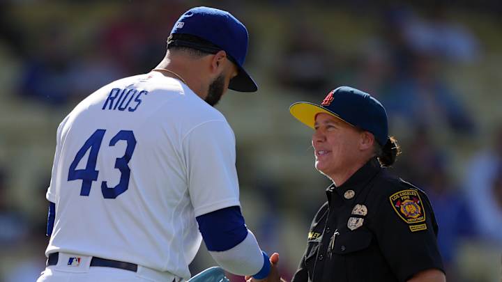 Dodgers Writer Sees Edwin Rios as a Potential Trade Candidate