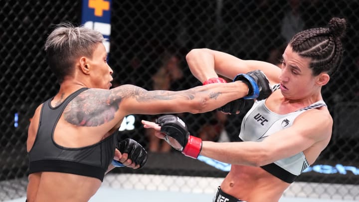 Amanda Lemos Scores Impressive Stoppage in UFC Fight Night 214 Headliner Amanda Lemos Scores Impressive Stoppage in UFC Fight Night 214 Headliner
