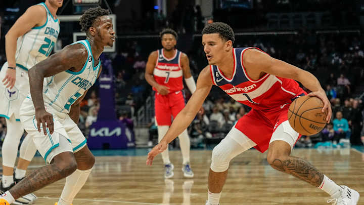 Johnny Davis Shows Improvement in Capital City Go-Go Debut