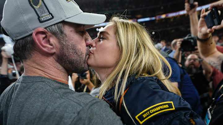 Kate Upton Crashes Fox Set After Astros Win World Series