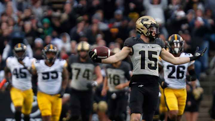 Charlie Jones a One-Man Show for Purdue Passing Offense in Disappointing Loss to Iowa Charlie Jones a One-Man Show for Purdue Passing Offense in Disappointing Loss to Iowa