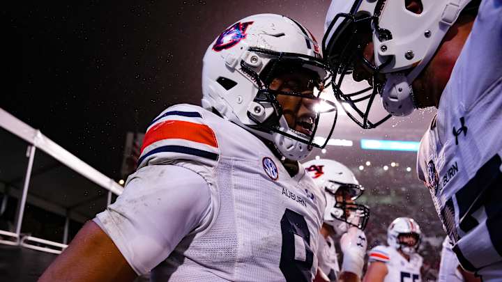 Auburn's offensive PFF grades vs Mississippi State