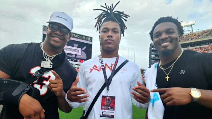 Top Recruits Respond to Insane Environment and Win Over Tennessee