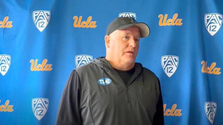 WATCH: Chip Kelly on UCLA's Defense, Zach Charbonnet's Status