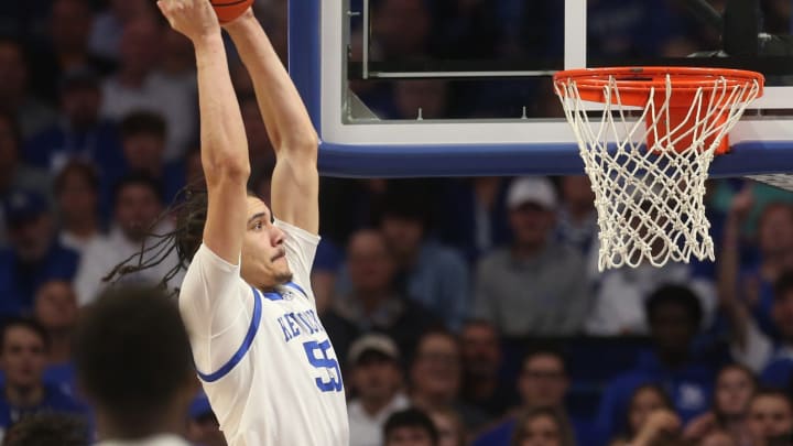 Game Notes: Kentucky 95, Howard 63