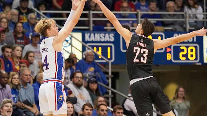 Dick Emerges for Jayhawks, Pushes Kansas To Dominant Win