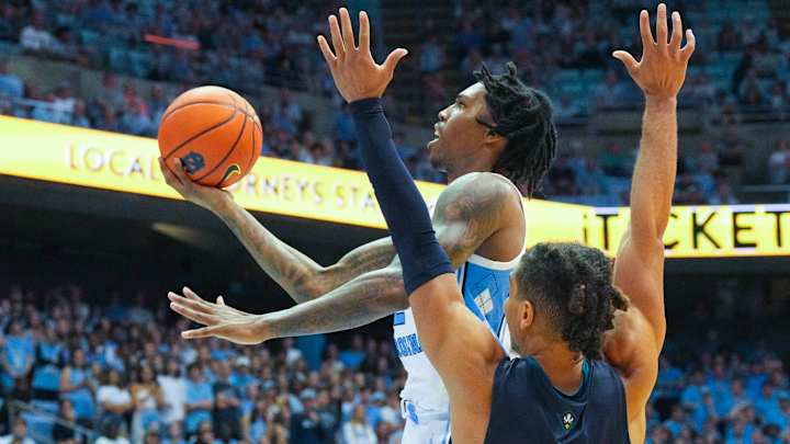 Tar Heels met with early adversity in opening win over UNCW Tar Heels met with early adversity in opening win over UNCW