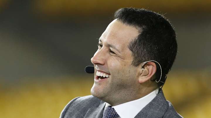 ESPN’s Adam Schefter Evokes Kirk Cousins With Shirtless Dance (Video)