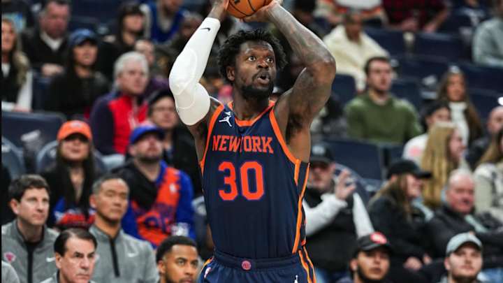 Knicks Revel in 'Free & Fun' Prowess From Three-Point Range