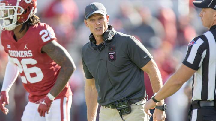 Venables Vibes: Oklahoma Still Searching for Better Technique to Help Turn Struggles Around