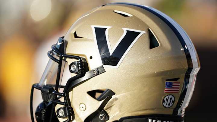 Vanderbilt Football Assistant to ‘Step Back’ After Pro-Ye Post