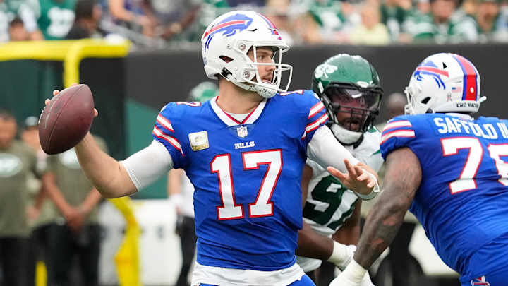 Bills QB Josh Allen Believed to Be Suffering From a Sprained Elbow, per Report