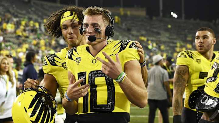 With Their New QB, Ducks Nix Any Ideas This Was a Rebuilding Year