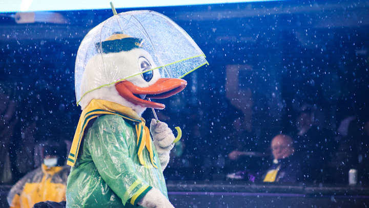 Oregon vs. Washington Score Predictions Oregon vs. Washington Score Predictions